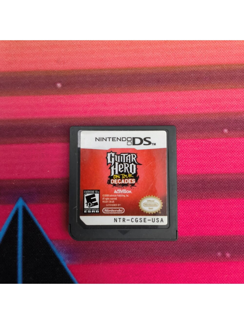 Guitar Hero On Tour Decades (Nintendo DS, 2008) Loose